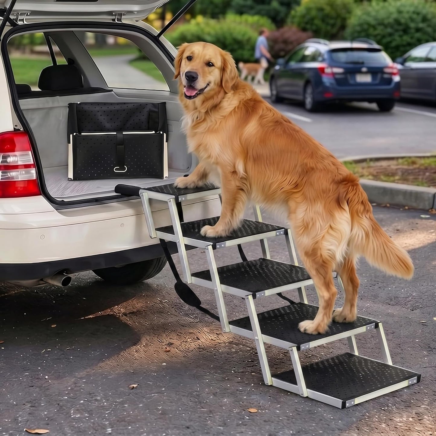 Hundetreppe Auto Klappbar – 4, 5 oder 6 Stufen für niedrige bis hohe Kofferraumhöhen (63–81 cm) – Für Kleinwagen, Kombi & SUV – Einstiegshilfe für große Hunde ohne Springen, Alternative zur Hunderampe